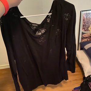 Black Torrid sugar skull top sz 3